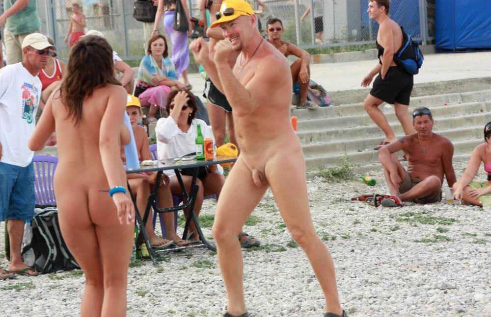Pics Neptune Beach Cleanup - Naturism as a Way to Connect with Nature