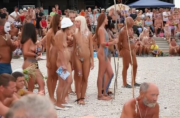 Premium Content # 41 - The community of naturist movement supporters