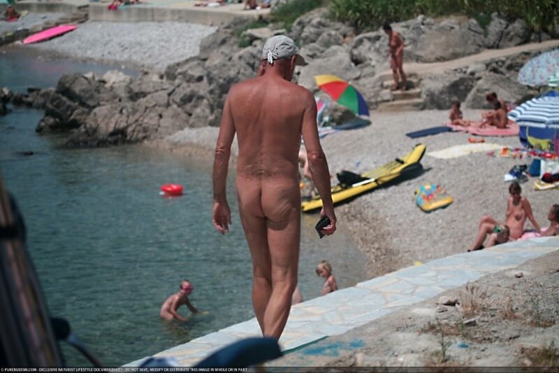 Nudist Shore Walking pics - Nudism and naturism encourage a love of nature and oneself
