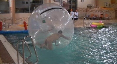 Indoor Water Runners # 2 - Freedom of choice is important for anyone who wishes to become a naturist