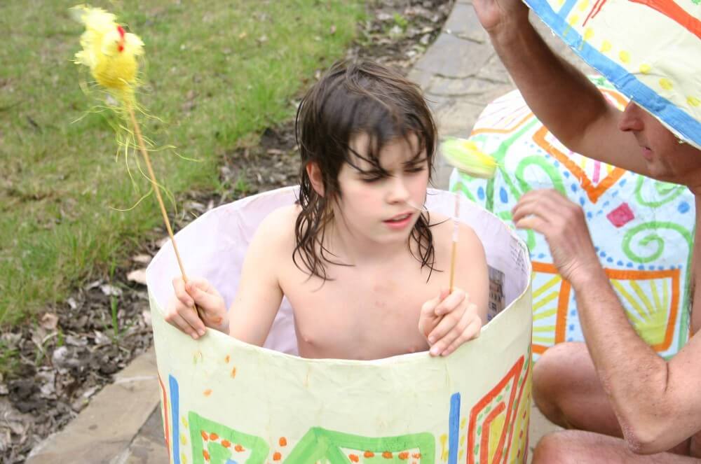 Easter 2X Eggs Outdoors photos - Freedom and naturalness are important to naturists