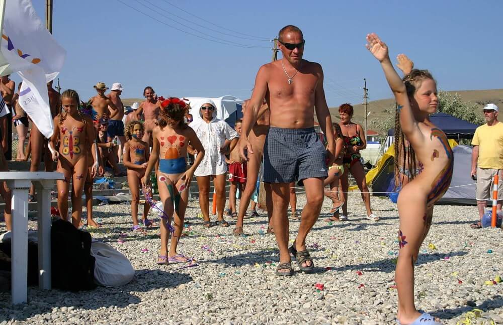 Beach Time Talent Show pics - Must always be without clothes