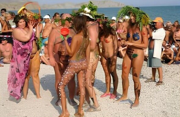 Premium Content # 34 - Peace and tranquility as goals of the naturist life