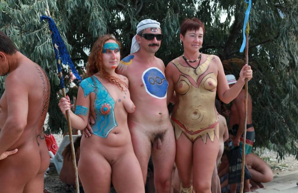 Neptune Step Relaxations pics - Nudity helps to overcome insecurities and boost self-esteem