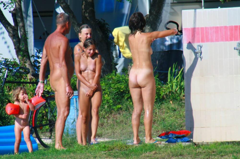Ula FKK Water Toy pics - Freedom of choice allows one to be oneself and to be a naturist