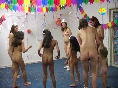 Naturist Freedom: Princess - A nudist promotes tolerance and respect for others