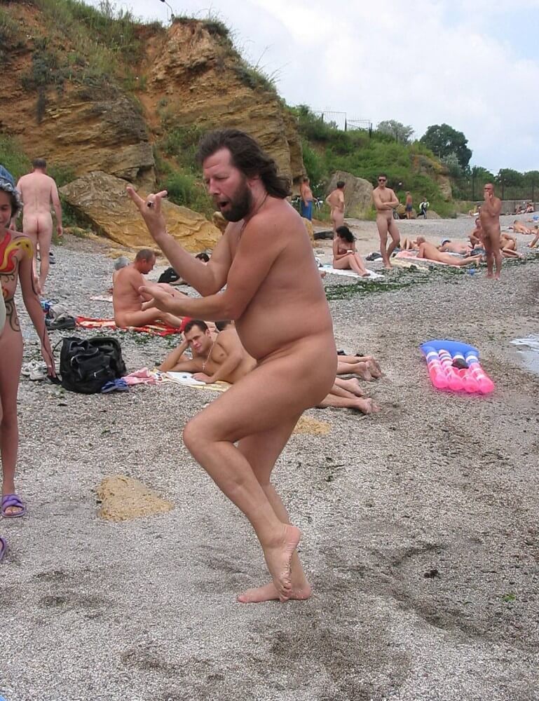Afternoon Beach Delight pics - Simplicity and naturalness are important principles of nudism and naturism