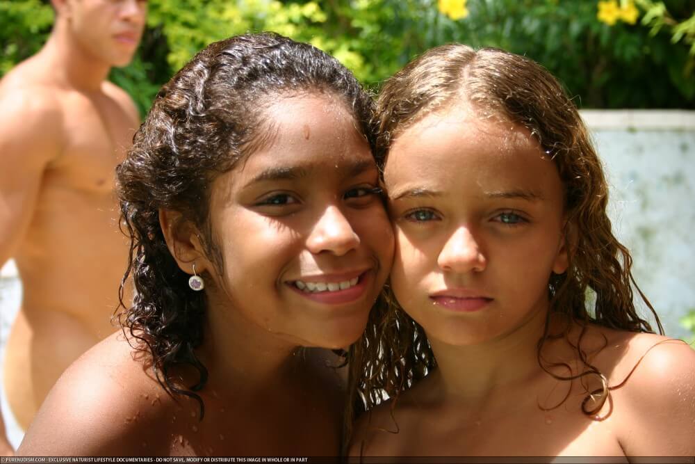Tropical Naturism gallery - Nudity helps one feel a sense of freedom and liberation