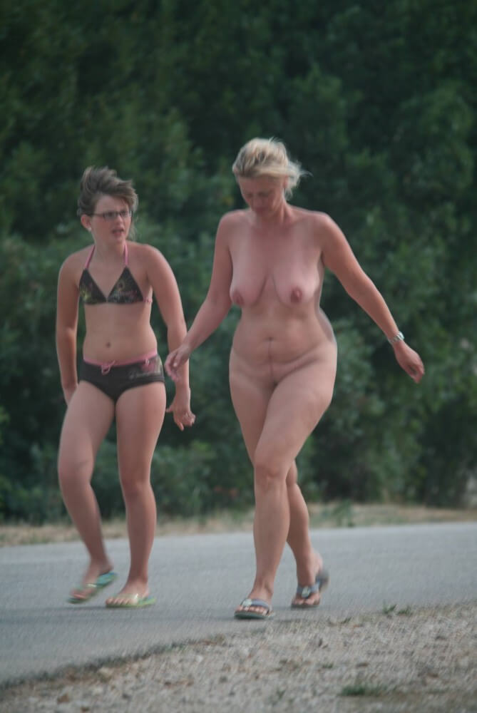 Cove FKK Visitor Grounds pics - Social Nudism Around the World
