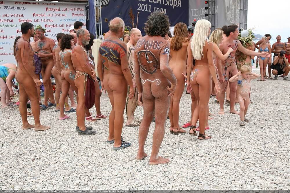 Premium Content 48 - Nudism fosters trust and mutual understanding