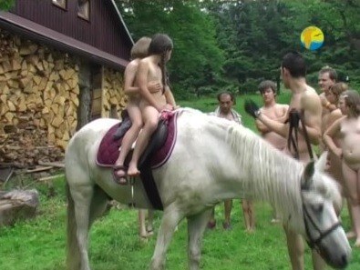 Naturist Freedom: In the Sun - Nudism and naturism bring you closer to nature