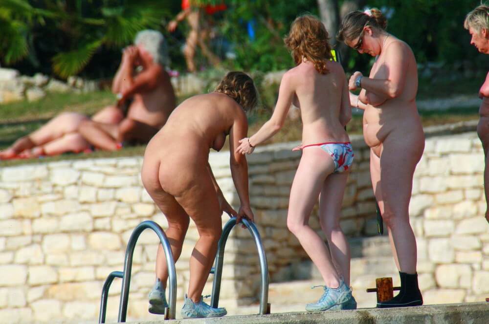 Ula FKK Exploration Family pics - Freedom and harmony in the practice of nudism and the naturist movement