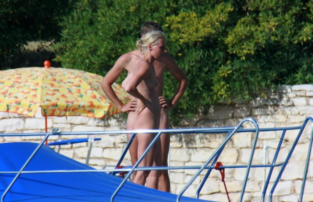 Casual Beachside Strolling pics - Naturism and the ecological sustainability of natural recreation areas