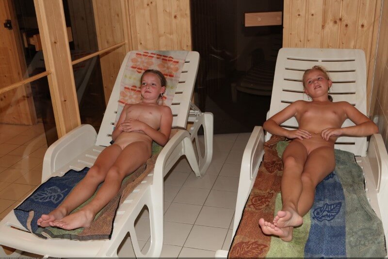 Record center relaxation photos - Ideological naturists: exclusive materials