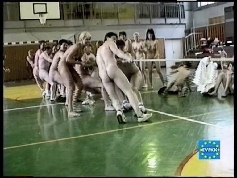 Helios Natura: Hip Hip Natura Eurovid FKK - Family nudism in its cultural context