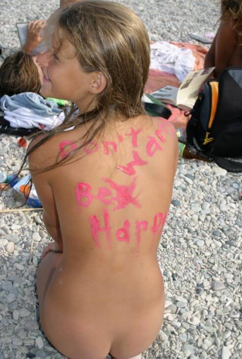 Osez vivre nu… Documentary naturism - Naturism and environmental awareness in the modern world