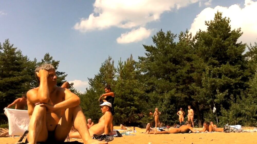 Nudist camping in the forest video HD - Family nudism in its cultural context