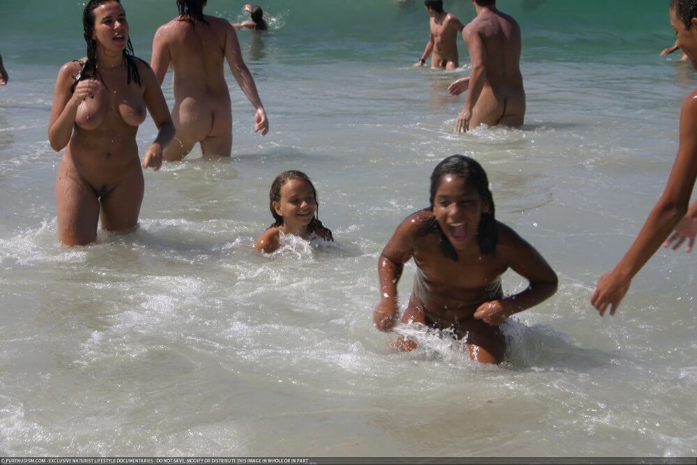 Brazil naturism photo set 4 - Naturism as a Way of Life